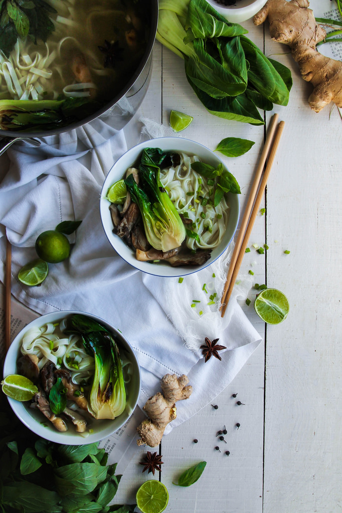 Bouillon thaï aux champignons {vegan sans gluten} aime & mange