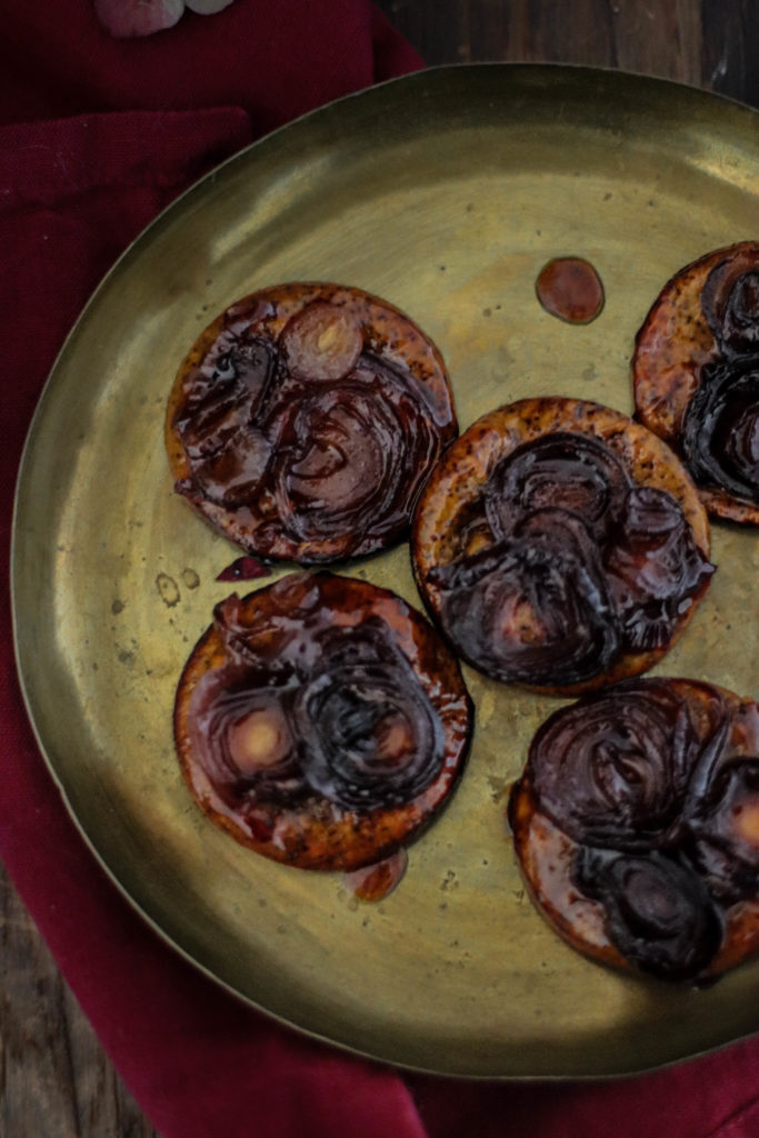 Tatins d'oignons rouges