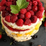 Rainbow cake aux fruits
