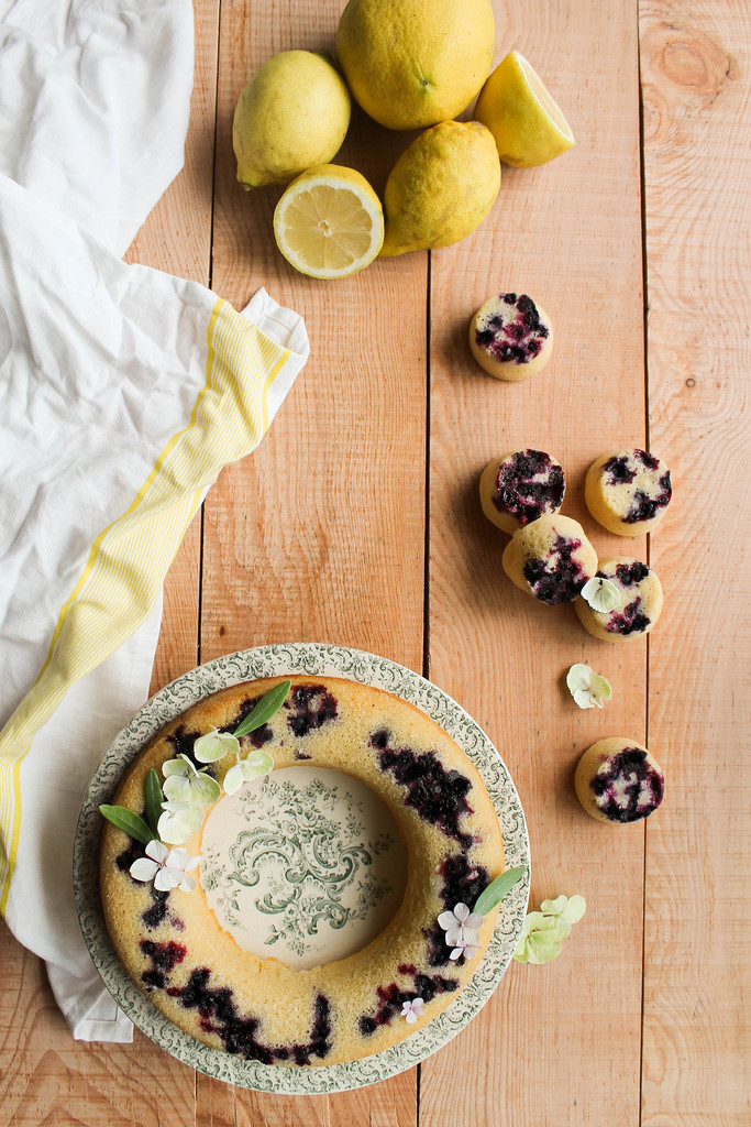 Pavlova Poire, Amandes Et Caramel Beurre Salé – Aime & Mange